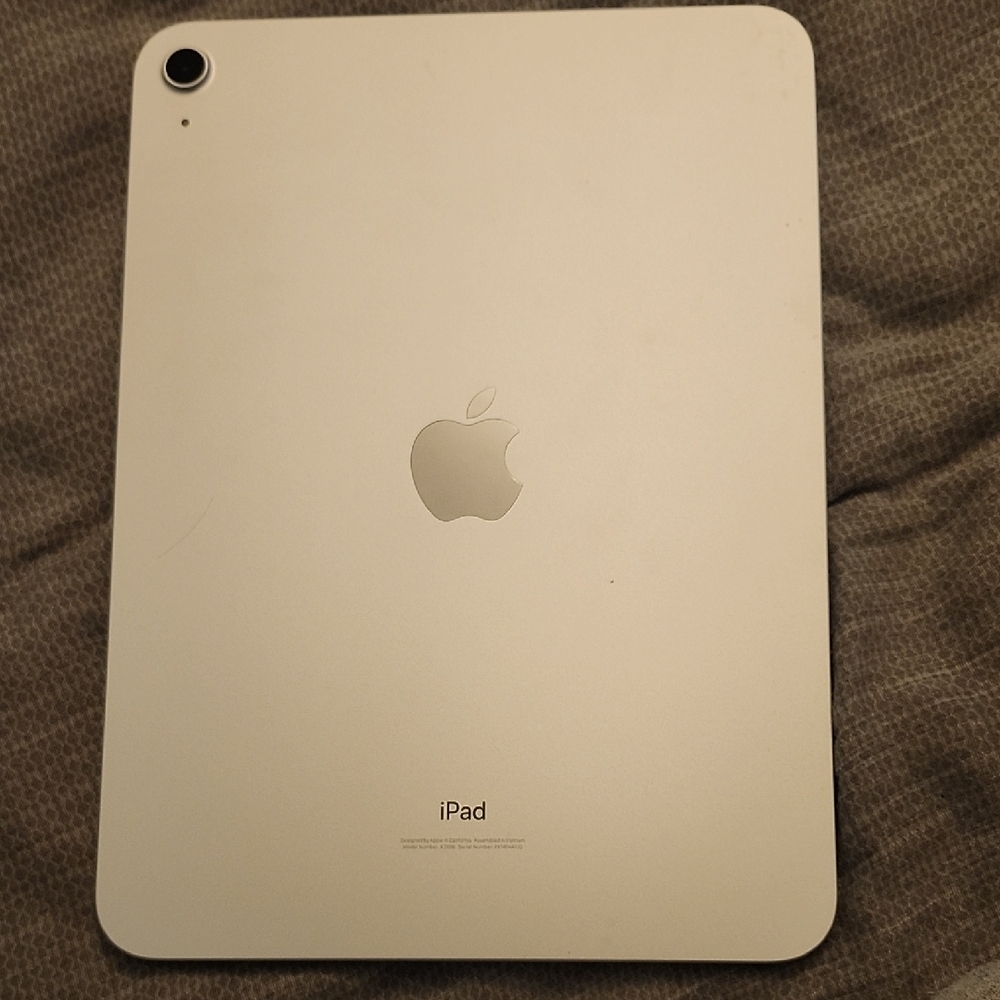 Ipad 10th Gen - Picture 2 of 5